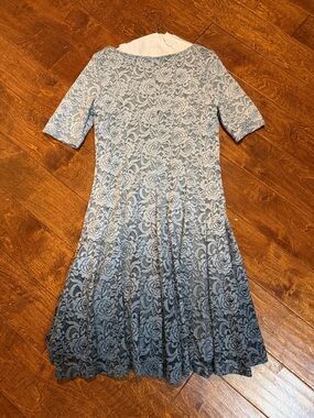 Elegant Lace Ombre Fit-and-Flare Dress in Light Blue and Charcoal